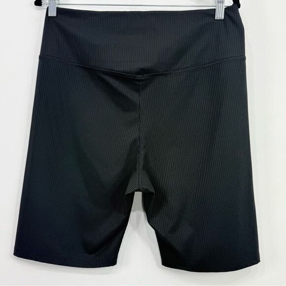 Girlfriend Collective Charcoal Gray Ribbed Biker Stretch Athletic Workout Shorts - Picture 5 of 14